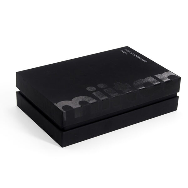 Black Rigid Lash Tweezer Presentation Box with Foam Insert Black Rigid Lash Tweezer Presentation Box with Foam Insert