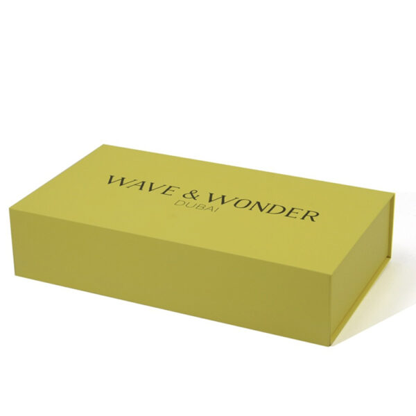 Collapsible Magnetic Fashion Gift Box with Printed Logo Collapsible Magnetic Fashion Gift Box with Printed Logo
