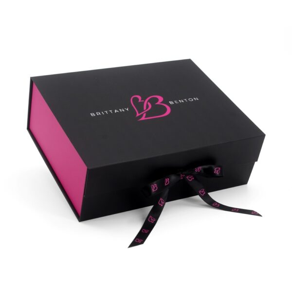 Logo Printed Collapsible Apparel Box with Ribbon Closure Logo Printed Collapsible Apparel Box with Ribbon Closure
