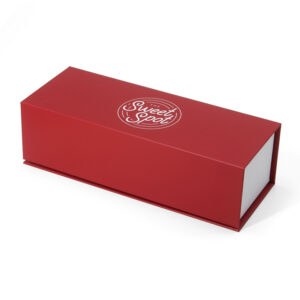 Magnetic Candy Gift Box with Removable Paperboard Insert