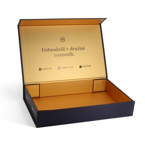 Magnetic Closure Bedding Presentation Box with Foil Logo