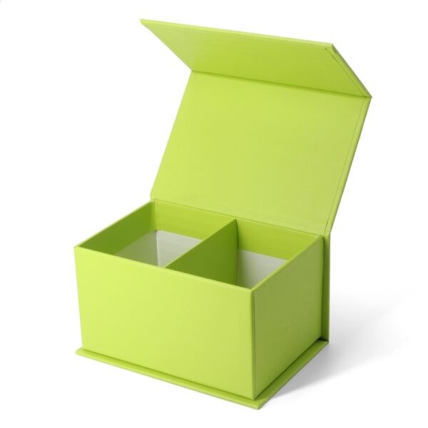 Magnetic Hair Wrap Presentation Box with Divided Insert Magnetic Hair Wrap Presentation Box with Divided Insert