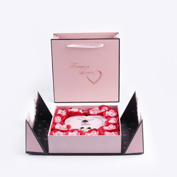 Rigid Double-Door Rose Jewelry Gift Box with Display Insert Rigid Double-Door Rose Jewelry Gift Box with Display Insert