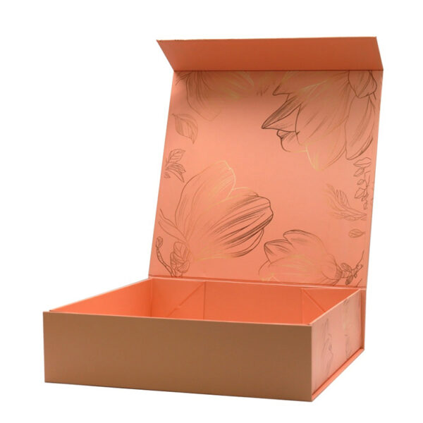 Collapsible Magnetic Cosmetic Gift Box with Foil Stamping (3) Collapsible Magnetic Cosmetic Gift Box with Foil Stamping