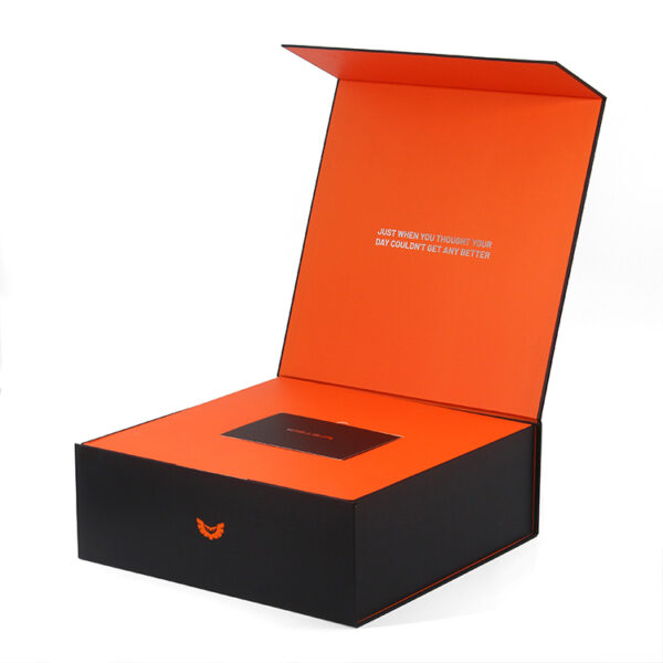 Collapsible Magnetic Gift Box for Automotive Accessories