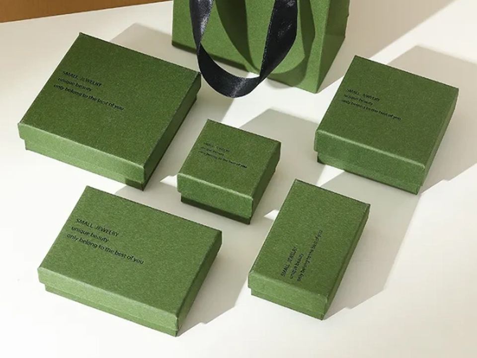 Grafikentwürfe für Schmuckverpackungen