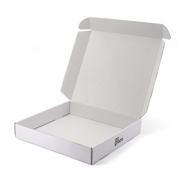 Logo Printed White Corrugated Grazing Food Mailer Box
