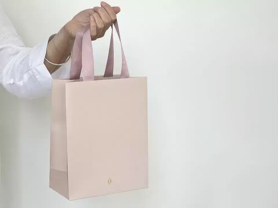 The Master Guide to Custom Paper Shopping Bags